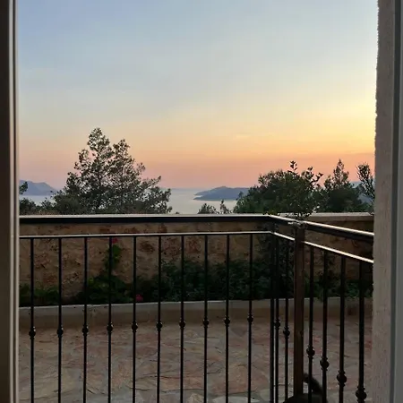 アパート Ay Isigi *