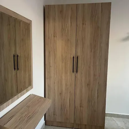 Ay Isigi アパート カシュ