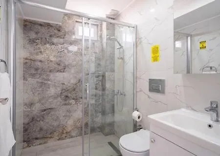 Ay Isigi アパート