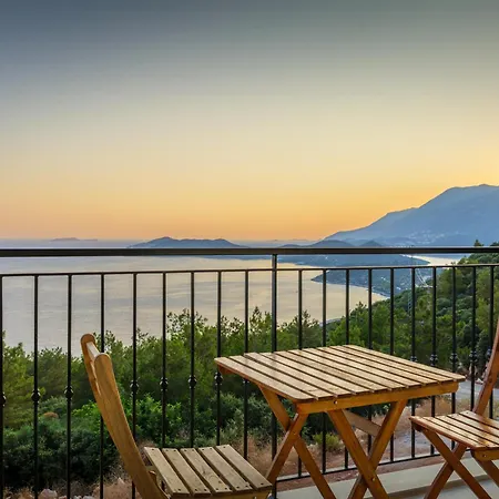 アパート Ay Isigi カシュ